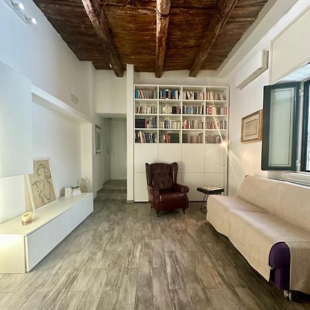 Ferienwohnung Blue Velvet - Salerno Centro Exterior foto
